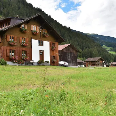Haus Ida-forna Lägenhet Tschagguns